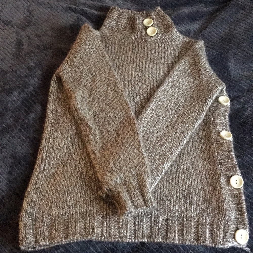 Zara woman's woven sweater size M
